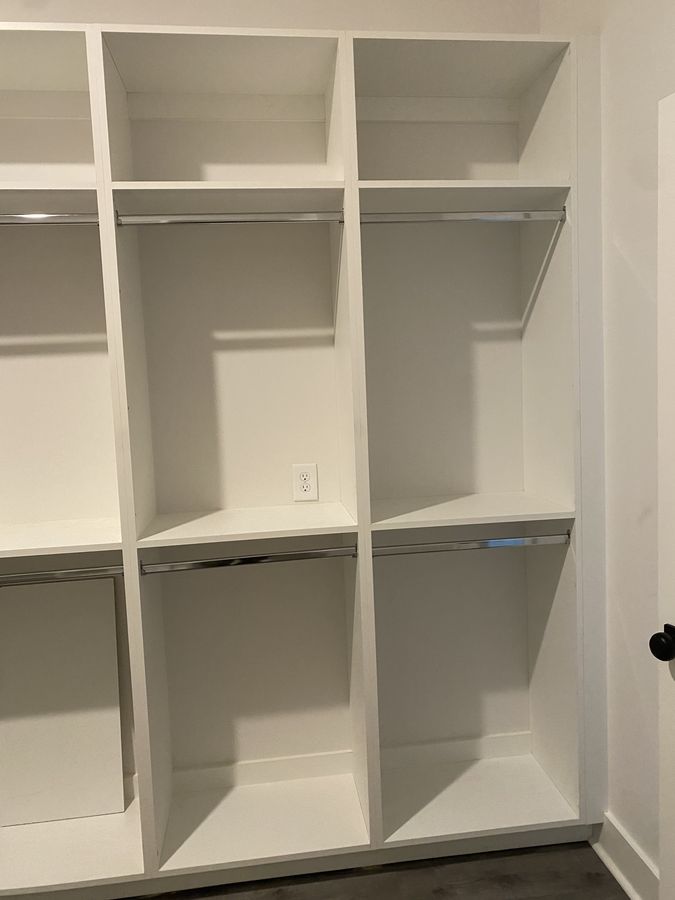 Double hanging with upper storage